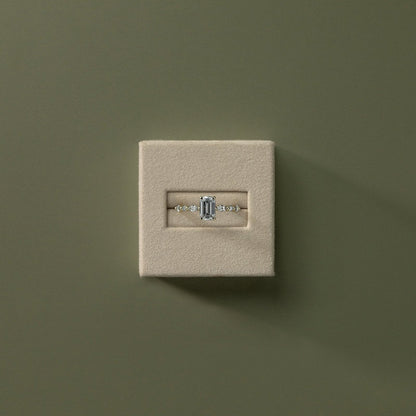 CUJ032