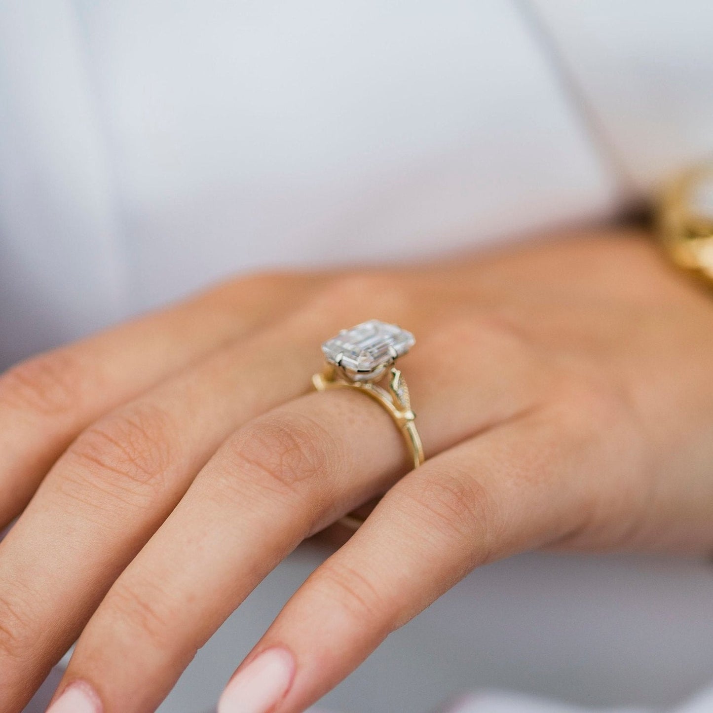 EW063