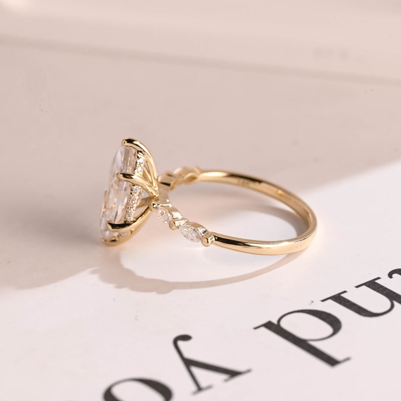 Stunning 1.0 - 2.0 CT Marquise Moissanite Engagement Ring with Pave & Hidden Halo Design 3