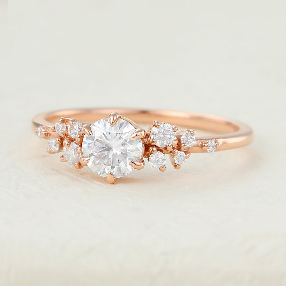 0.41 CT Round Cluster Moissanite Engagement Ring